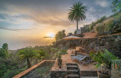 Tijarafe, La Palma: Cueva el desvelo Holiday homes on the Canary Islands, La Palma, Tenerife, El Hierro
