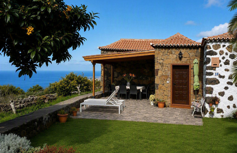 Tijarafe / La Punta, La Palma: Casa El Tributo Holiday homes on the Canary Islands, La Palma, Tenerife, El Hierro Tijarafe / La Punta, La Palma: Casa El Tributo Holiday homes on the Canary Islands, La Palma, Tenerife, El Hierro